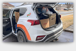 A photo of a loaded SUV during decluttering